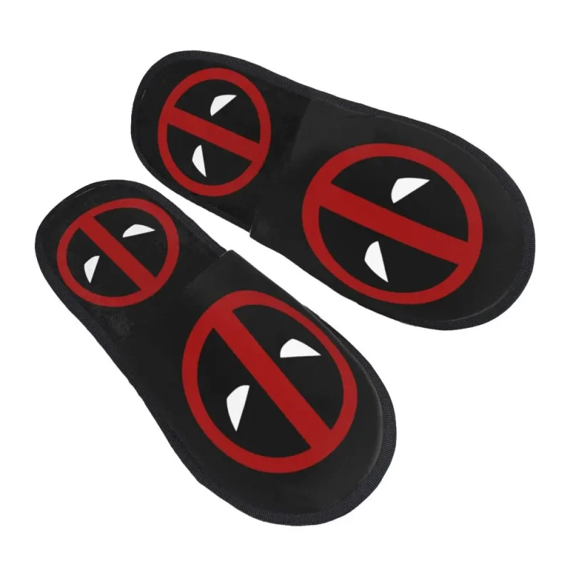 Deadpool Logo Slippers: Double the Icon Comfort - Image 7