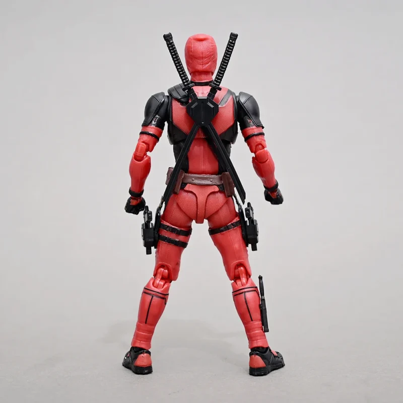 Deadpool Action Figure - Fully Loaded Merc with Accessories - Image 7
